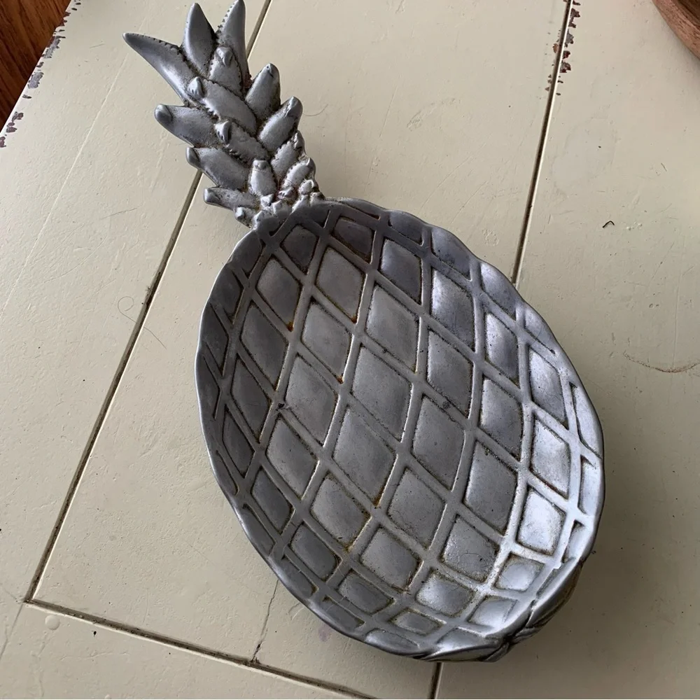 Metal Pineapple Footed Tray Bruce Fox Design Wilton Columbia USA Serving Fruit